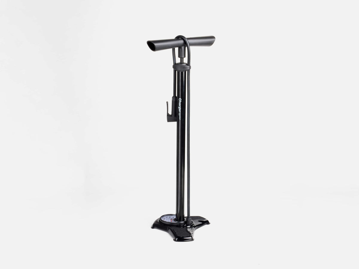 pompa-da-pavimento-trek-charger